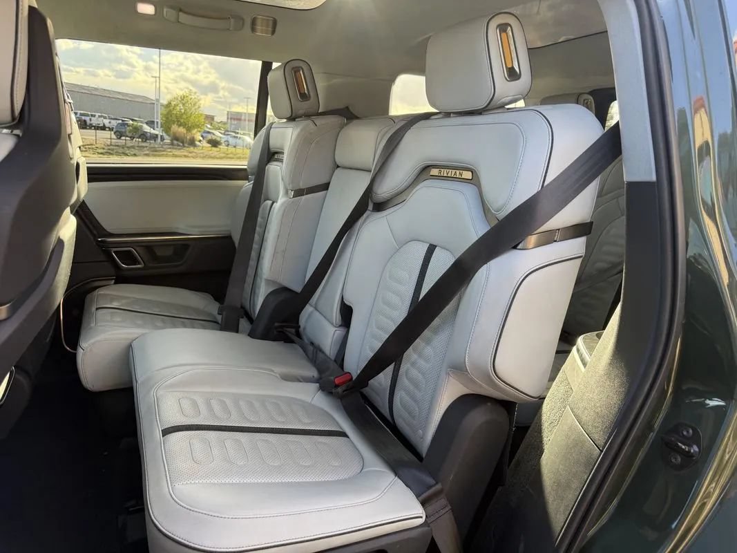 Used 2023 Rivian R1S Adventure Quad AWD/4WD image 39