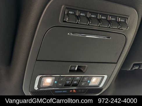 Used 2025 Ford F150 Raptor AWD/4WD image 27