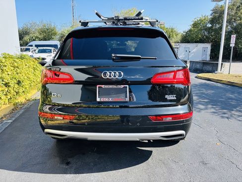 Used 2018 Audi Q5 2.0T Premium Plus w/ Premium Plus Package image 10