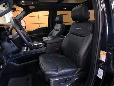 Used 2025 Ford F350 Platinum image 10