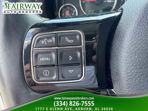 Used 2012 Jeep Wrangler Unlimited Sahara AWD/4WD image 18