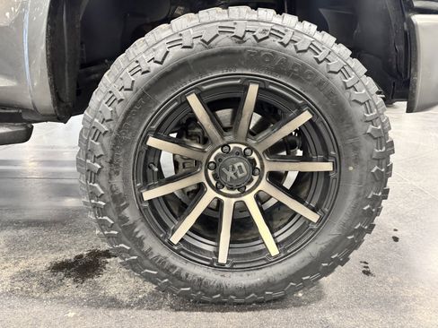 Used 2016 Ford F150 XLT w/ Equipment Group 302A Luxury image 9