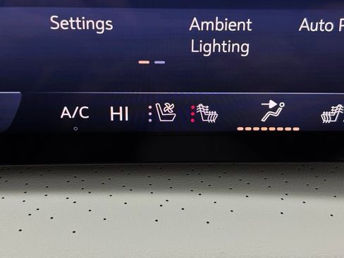 New 2026 Buick Enclave Avenir w/ Super Cruise Package image 5