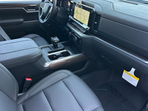 New 2026 Chevrolet Silverado 1500 RST w/ Convenience Package II AWD/4WD image 15