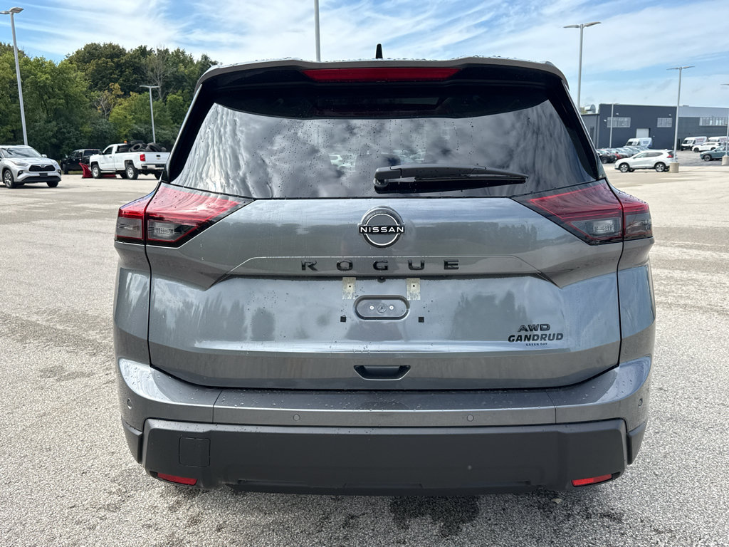 New 2026 Nissan Rogue Dark Armor AWD/4WD image 7