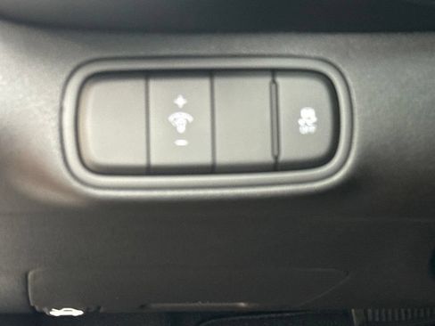 New 2026 Hyundai Venue SEL FWD image 21