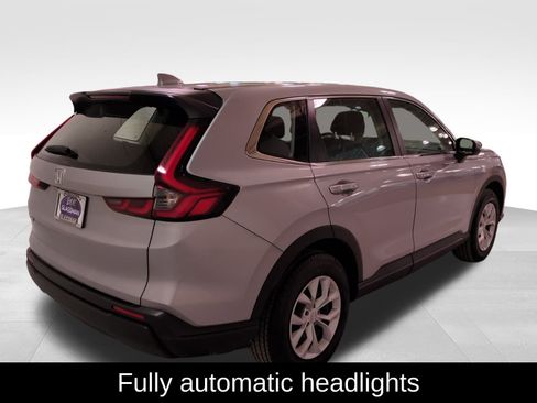 Used 2024 Honda CR-V LX image 4