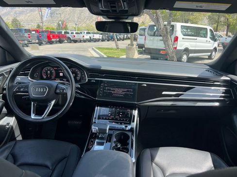 Used 2021 Audi Q8 Prestige w/ Prestige Package AWD/4WD image 21
