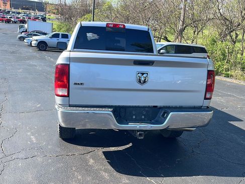 Used 2014 RAM 1500 Classic SLT RWD image 4