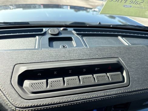 Certified 2025 Ford Bronco Badlands image 20