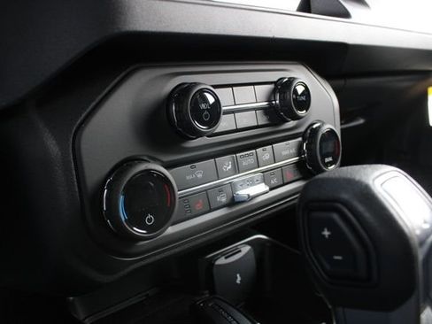 New 2026 Ford Bronco Big Bend AWD/4WD image 15