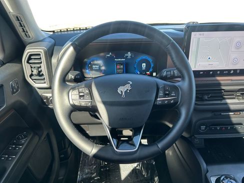 Used 2025 Ford Bronco Sport Outer Banks w/ Outer Banks Tech Package+ image 14