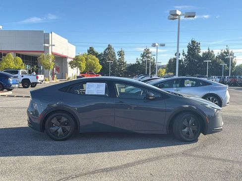 Certified 2023 Toyota Prius Prime FWD image 3