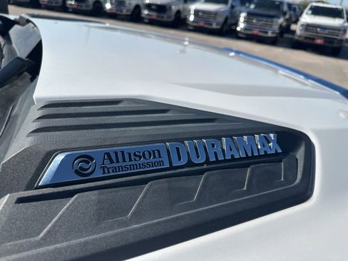 Used 2024 Chevrolet Silverado 2500 High Country w/ Technology Package image 51