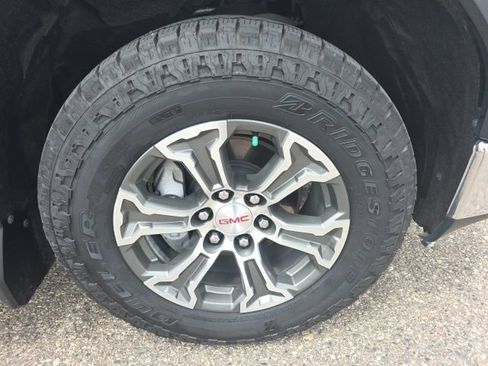 Used 2020 GMC Sierra 1500 SLE w/ SLE Convenience Package AWD/4WD image 5