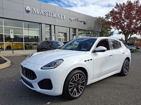 Used 2025 Maserati Grecale GT AWD/4WD image 21