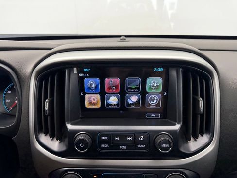Used 2018 Chevrolet Colorado LT AWD/4WD image 49