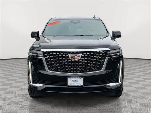 Used 2024 Cadillac Escalade ESV Premium Luxury AWD/4WD image 2