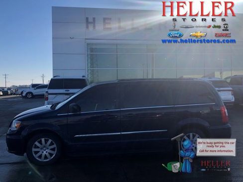 Used 2012 Chrysler Town & Country Touring w/ Entertainment Group #1 image 1