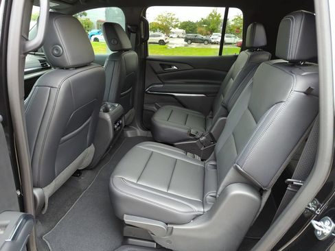 New 2026 Chevrolet Traverse LT FWD image 21
