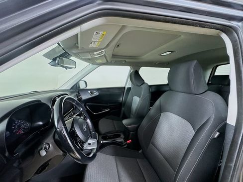 Used 2021 Kia Soul EX FWD image 12