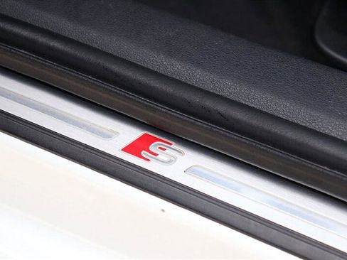 Used 2018 Audi A4 2.0T Ultra Premium Plus w/ Premium Plus Package image 37