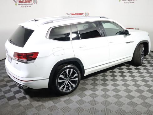 Used 2021 Volkswagen Atlas SEL Premium image 4