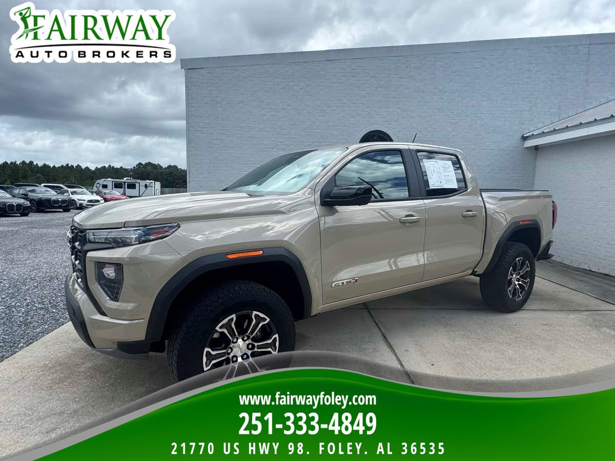 Used 2024 GMC Canyon AT4 w/ Technology Package AWD/4WD image 1