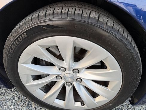 Used 2017 Tesla Model S 100D AWD/4WD image 18