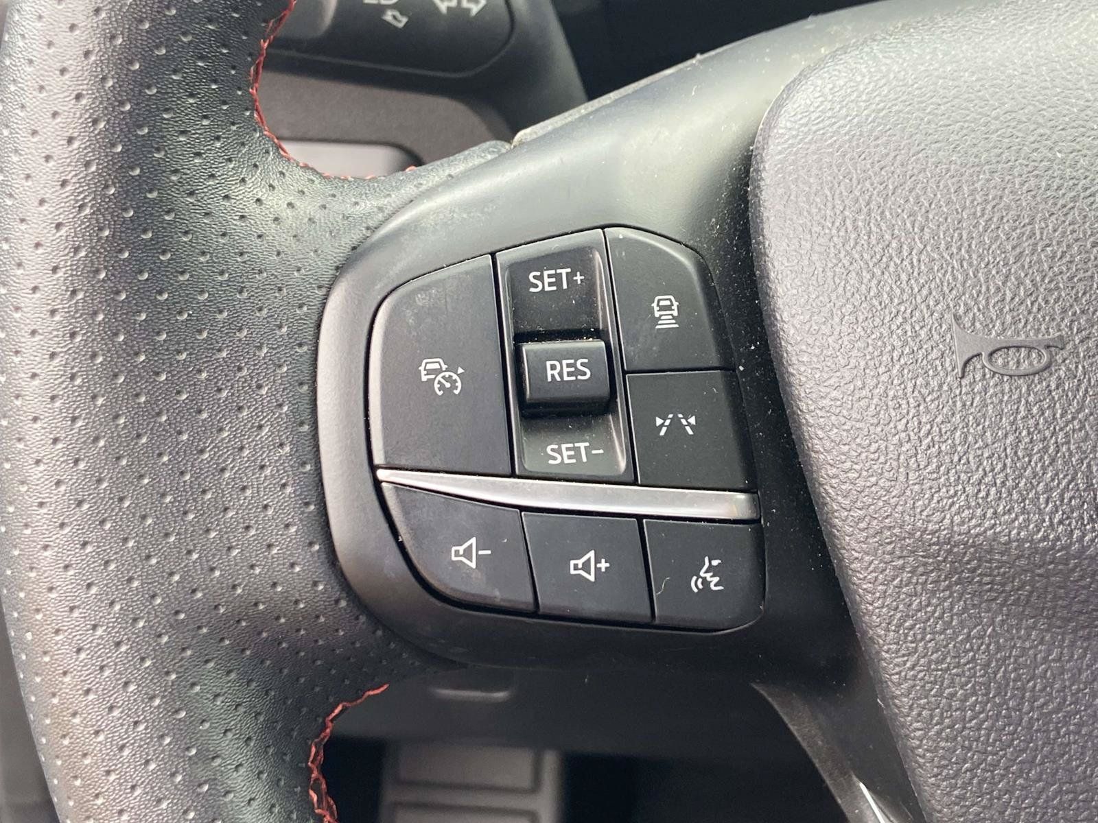 Used 2024 Ford Escape ST-Line w/ Tech Pack #1 FWD image 22
