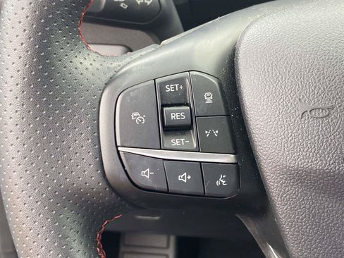 Used 2024 Ford Escape ST-Line w/ Tech Pack #1 FWD image 22