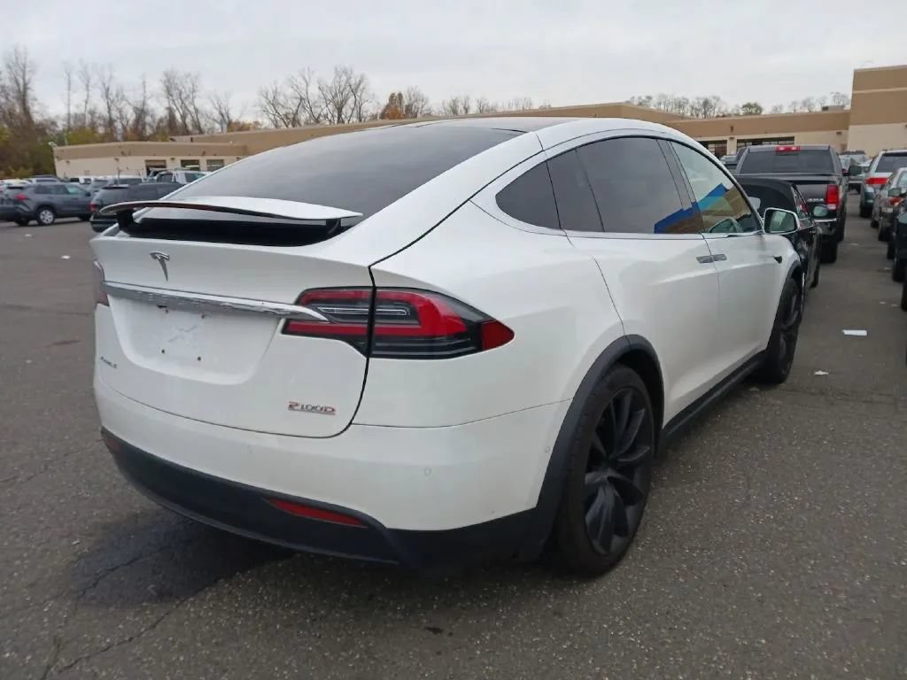 Used 2016 Tesla Model X P100D AWD/4WD image 2