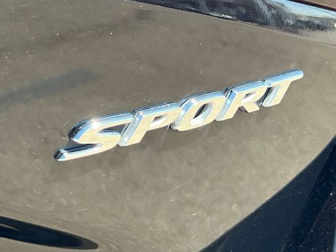 Used 2023 Honda Civic Sport image 27