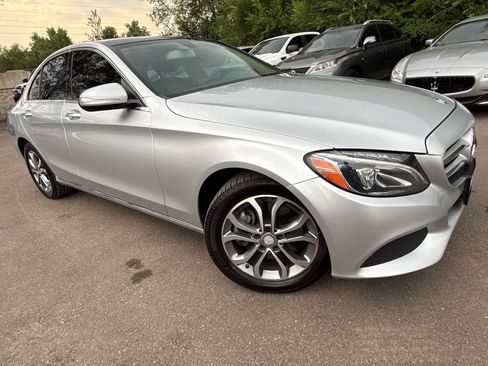 Used 2015 Mercedes-Benz C 300 4MATIC Sedan image 1
