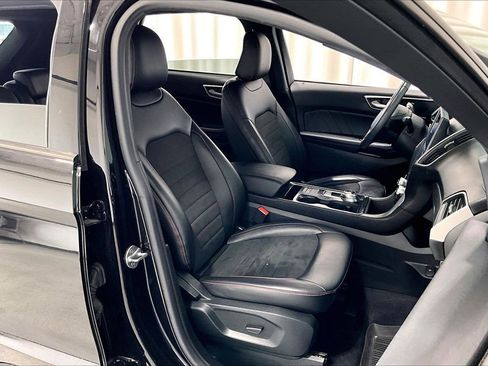Used 2022 Ford Edge ST-Line AWD/4WD image 16