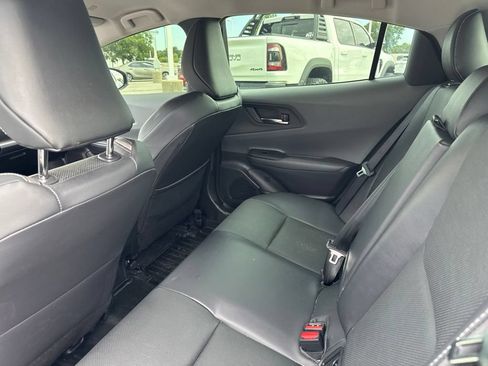 Used 2024 Toyota Prius XLE FWD image 8