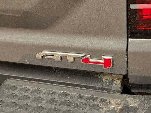 Used 2023 GMC Canyon AT4 AWD/4WD image 31