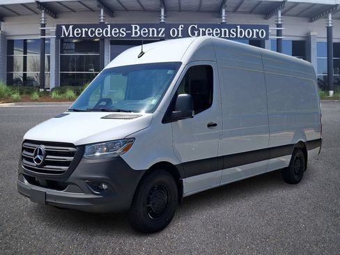 New 2026 Mercedes-Benz Sprinter 2500 image 2