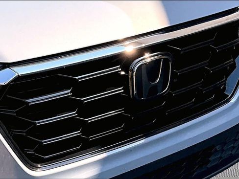 Used 2024 Honda CR-V EX-L image 30