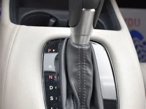 Used 2024 Honda HR-V LX image 33