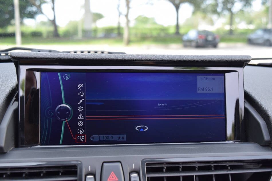 Used 2014 BMW Z4 sDrive35is RWD image 62