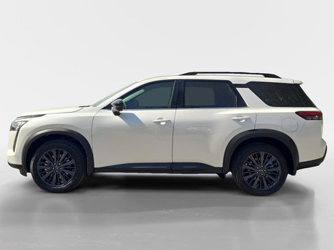 New 2026 Nissan Pathfinder SL AWD/4WD image 2
