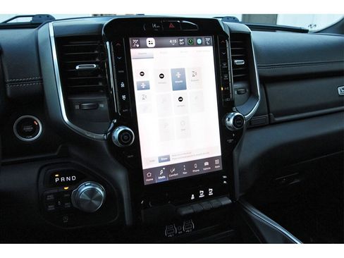 Used 2025 RAM 1500 Laramie image 26