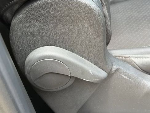 Used 2018 Buick Encore Preferred FWD image 28
