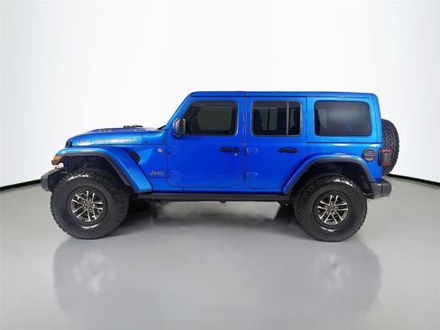 Used 2024 Jeep Wrangler Unlimited Rubicon 392 AWD/4WD image 2