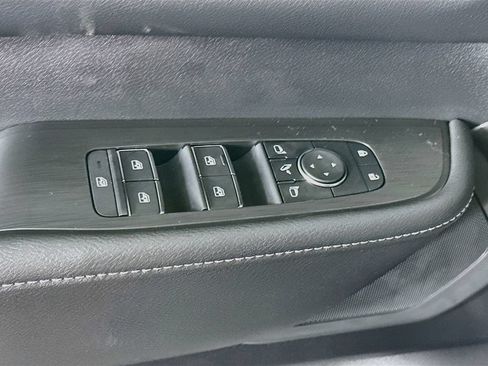 New 2026 Nissan Armada SL w/ Captain's Chari Seat Package AWD/4WD image 24