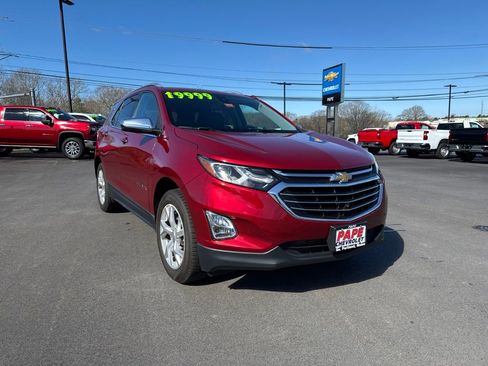 Used 2020 Chevrolet Equinox Premier AWD/4WD image 2