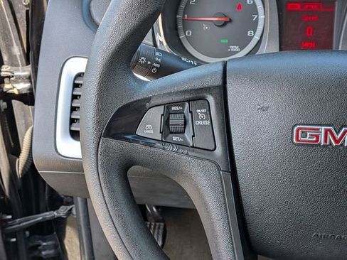 Used 2017 GMC Terrain SLE FWD image 18