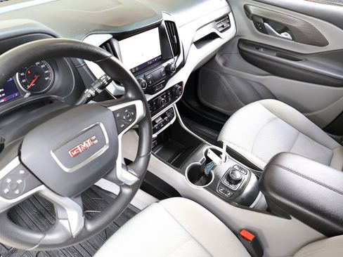 Used 2022 GMC Terrain SLE w/ Driver Convenience Package image 35