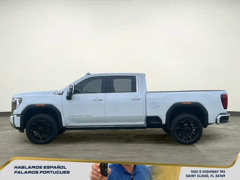 New 2026 GMC Sierra 2500 Denali w/ Denali Reserve Package AWD/4WD image 3